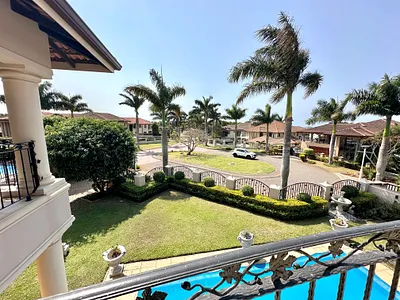 4 Bedroom Apartment To Rent in Umhlanga - 549U.webp