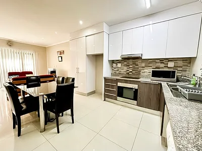 2 Bedroom Apartment To Rent in Umhlanga - Tly2.webp