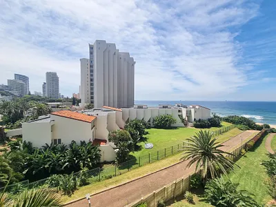 2 Bedroom Apartment For Sale in Umhlanga - WYhz.webp