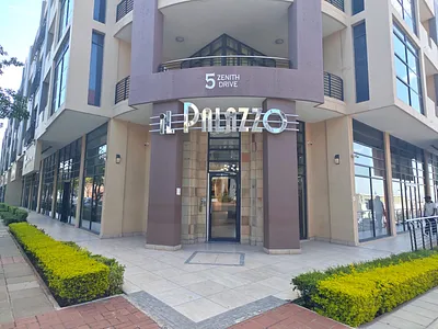2 Bedroom Apartment For Sale in Umhlanga - vCwE.webp