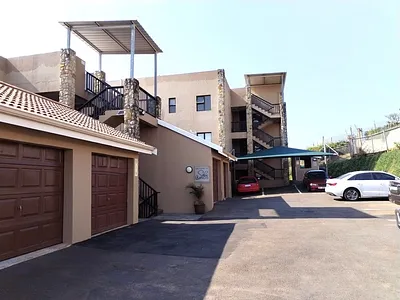 3 Bedroom Apartment For Sale in Tongaat - v4Q4.webp