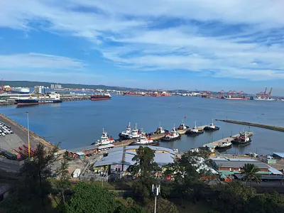 2 Bedroom Apartment For Sale in Durban - kFWZ.webp