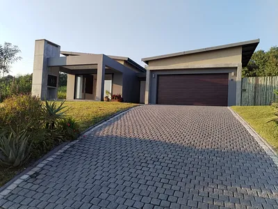 4 Bedroom House For Sale in Ballito - mSQO.webp