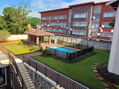 2 Bedroom Apartment For Sale in Durban - img