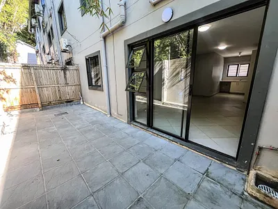 2 Bedroom Apartment To Rent in Durban North - 4FSO.webp