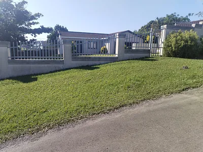 3 Bedroom House For Sale in Darnall - suy2.webp
