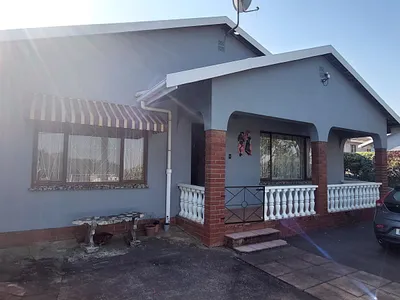 3 Bedroom House For Sale in Verulam - H2DG.webp