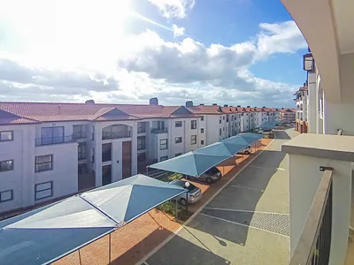 2 Bedroom Apartment To Rent in Umhlanga - LE4v.webp