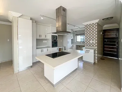 3 Bedroom Apartment To Rent in Umhlanga - gzbf.webp