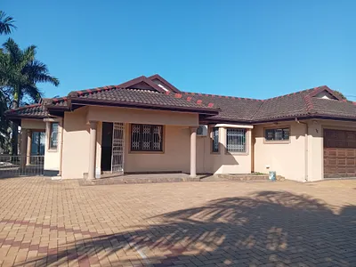 4 Bedroom House For Sale in Durban - vGGw.webp
