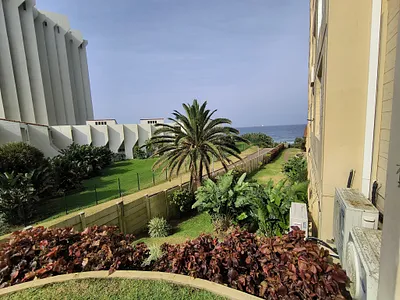 2 Bedroom Apartment For Sale in Umhlanga - tuVW.webp