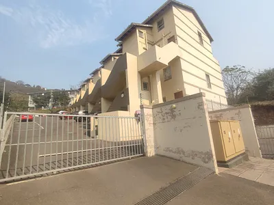 3 Bedroom Apartment For Sale in Durban - KEkV.webp