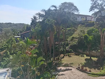 6 Bedroom House For Sale in Durban - oeBc.webp