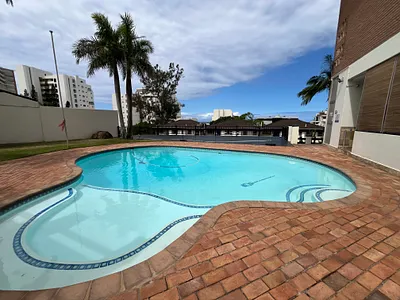 2 Bedroom Apartment For Sale in Umhlanga - Ln9F.webp