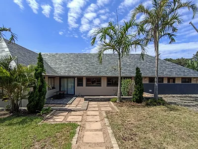 4 Bedroom House To Rent in Umhlanga - iS11.webp
