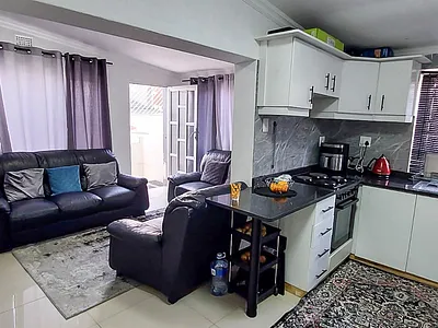 2 Bedroom House To Rent in Durban - AArj.webp