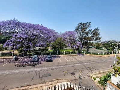 3 Bedroom Apartment To Rent in Durban - DNxm.webp