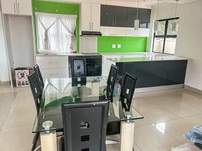 1.5 Bedroom Apartment To Rent in Umhlanga - 4yFZ.webp