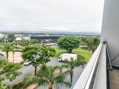 1 Bedroom Apartment To Rent in Umhlanga - L75x.webp