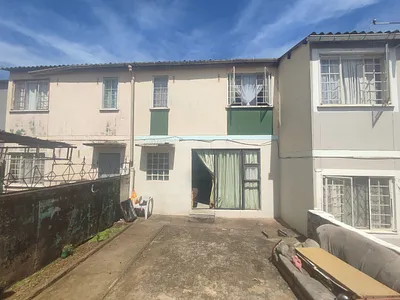 2 Bedroom Apartment For Sale in Phoenix - txYv.webp