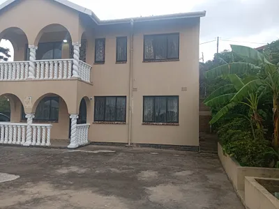 5 Bedroom House For Sale in Durban - XPAD.webp