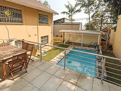 5 Bedroom House For Sale in Umhlanga - MjwO.webp