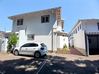 2 Bedroom Townhouse For Sale in Durban - OsM8.webp