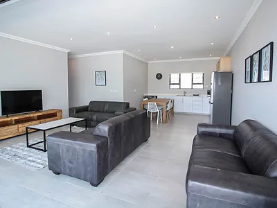 3 Bedroom Apartment To Rent in Umhlanga - oEDW.webp