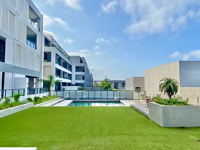 2 Bedroom Apartment For Sale in Umhlanga - 0CWi.webp