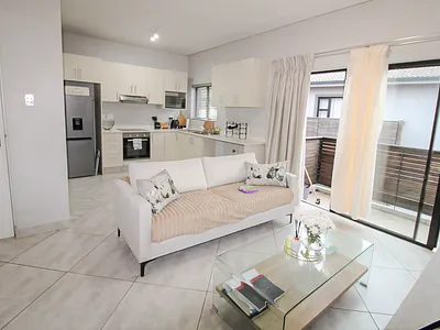 2 Bedroom Apartment To Rent in Durban North - EspV.webp