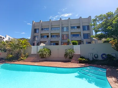 2 Bedroom Apartment For Sale in Umhlanga - bPm8.webp