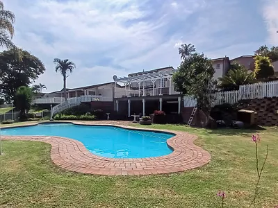 3 Bedroom Townhouse To Rent in Durban - vYhA.webp