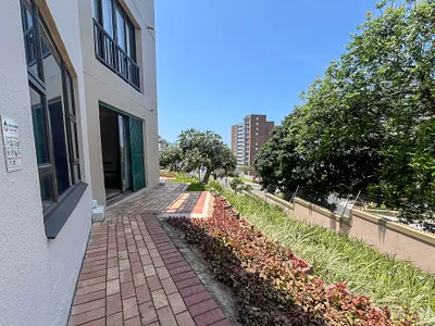 1 Bedroom Apartment To Rent in Umhlanga - jsSJ.webp