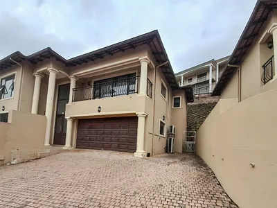 4 Bedroom Townhouse To Rent in Umhlanga - Fw06.webp
