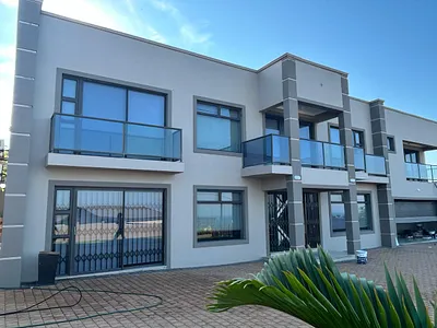 4 Bedroom House For Sale in Ballito - rHbI.webp