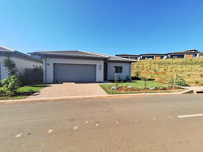 3 Bedroom House For Sale in Umhlanga - LnX6.webp