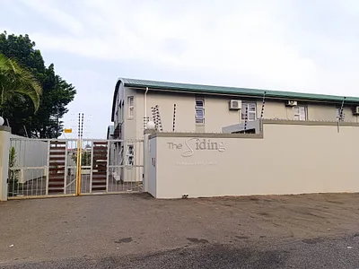 2 Bedroom Apartment For Sale in Durban North - Xk2o.webp