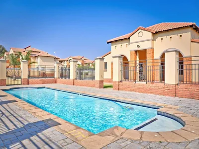 2 Bedroom Apartment To Rent in Midrand - img