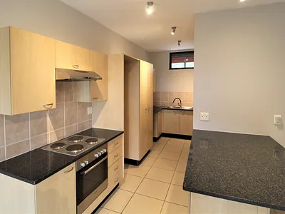 2 Bedroom Apartment For Sale in Sandton - img
