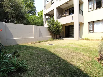 1 Bedroom Apartment To Rent in Sandton - E47l.webp