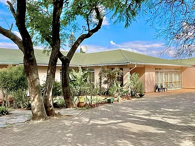 Commercial Property For Sale in Pretoria - vOqn.webp