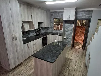 2 Bedroom Townhouse For Sale in Wierda Park, Centurion - kZR3.webp