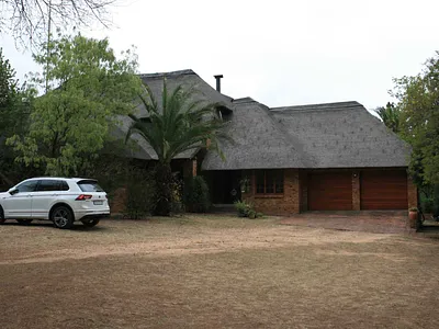 Farm For Sale in Zonnehoewe AH, Roodepoort - LLW0.webp