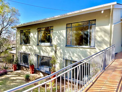 7 Bedroom House For Sale in Pretoria - img