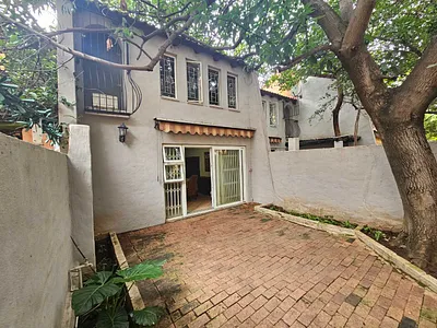 2 Bedroom Apartment To Rent in Pretoria - MVdw.webp