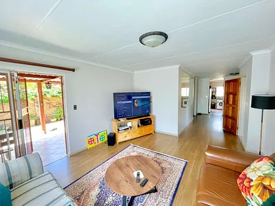 3 Bedroom Townhouse To Rent in Pretoria - d3Ut.webp