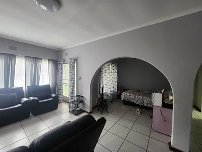 2 Bedroom Townhouse To Rent in Boksburg - KsfR.webp