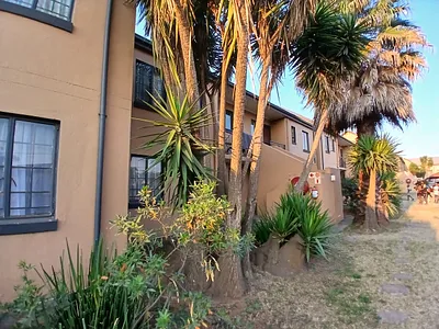 2 Bedroom Apartment To Rent in Germiston - Ppxx.webp