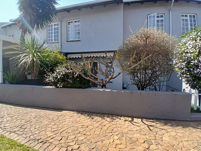3 Bedroom Apartment To Rent in Germiston - qZ9t.webp