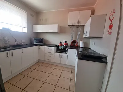 1 Bedroom Townhouse For Sale in Germiston - AlhI.webp